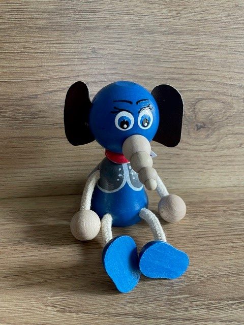 FIGURA SLON